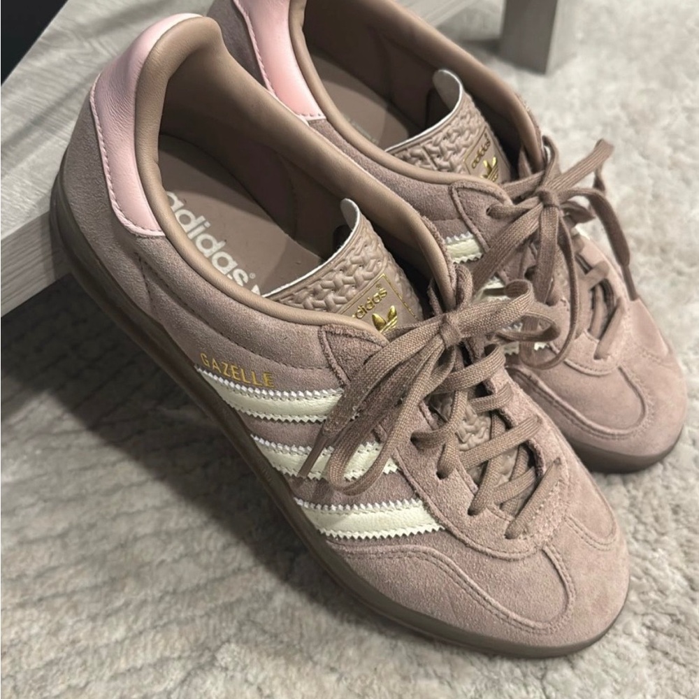 Adidas Gazelle Taupe Sneakers with White and Pink Accents - Picture 2 of 3